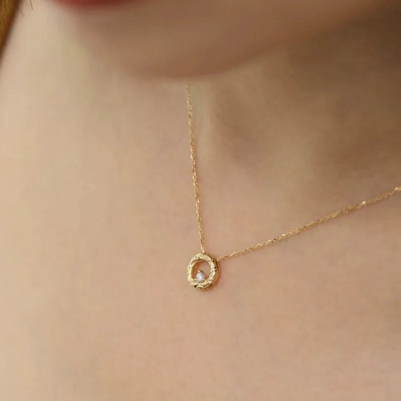925 Sterling Silver Aurelia Circle Necklace